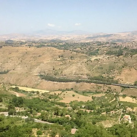 Centro Alojamento de Acomodação e Pequeno-almoço