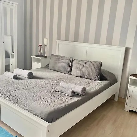 Centro 3* Έννα