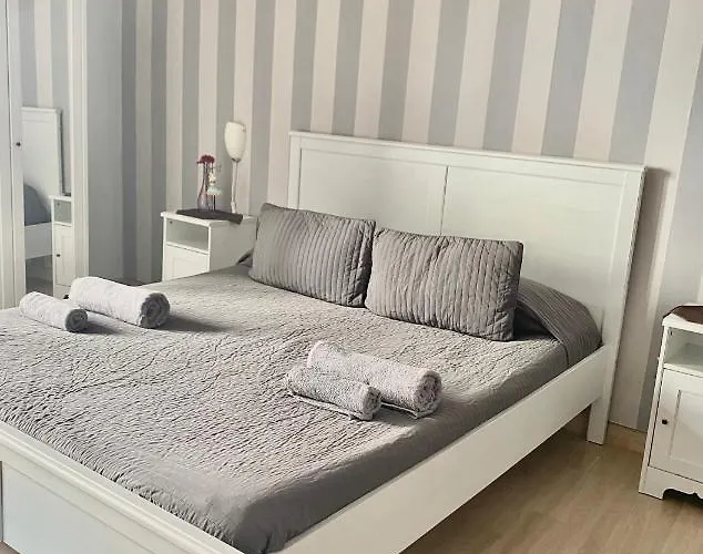 Centro Nocleg ze śniadaniem 3*