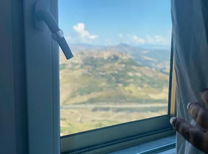 فندق مبيت وإفطار Centro 3*