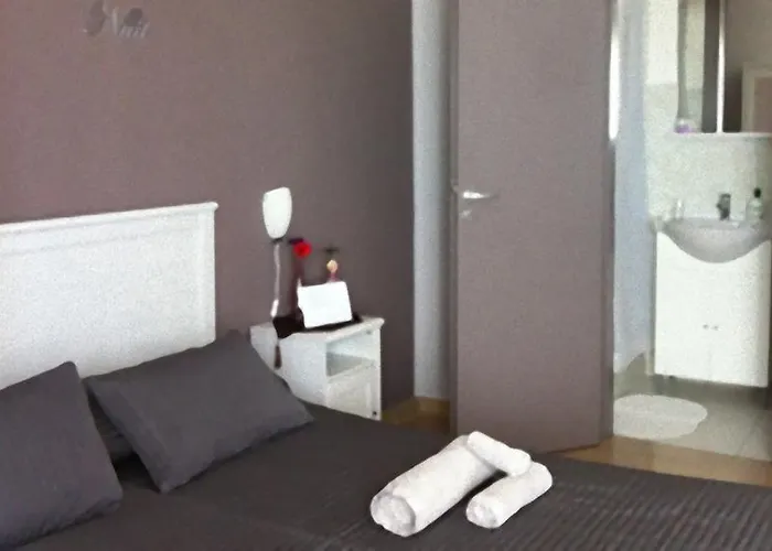 فندق مبيت وإفطار Centro إينّا