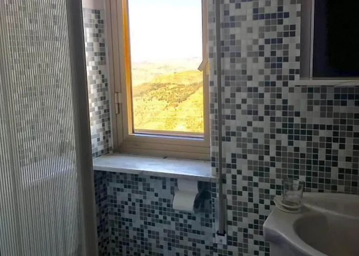 Centro فندق مبيت وإفطار 3*