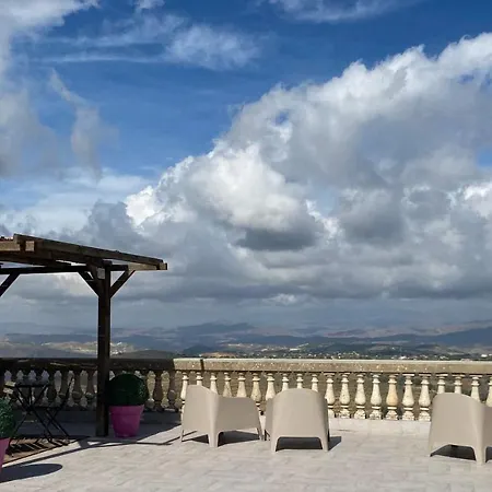 Centro Bed & Breakfast